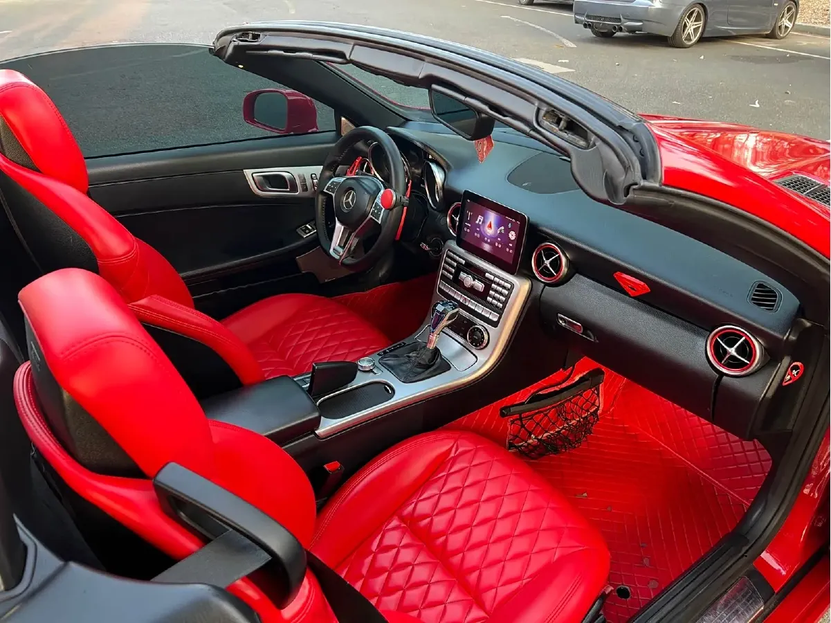 2011 Mercedes-Benz SLK Class 1.8T 184HP L4 7AT,autocango,china used car exporter,china ev exporter,chinese used car exporter,chinese used ev exporter