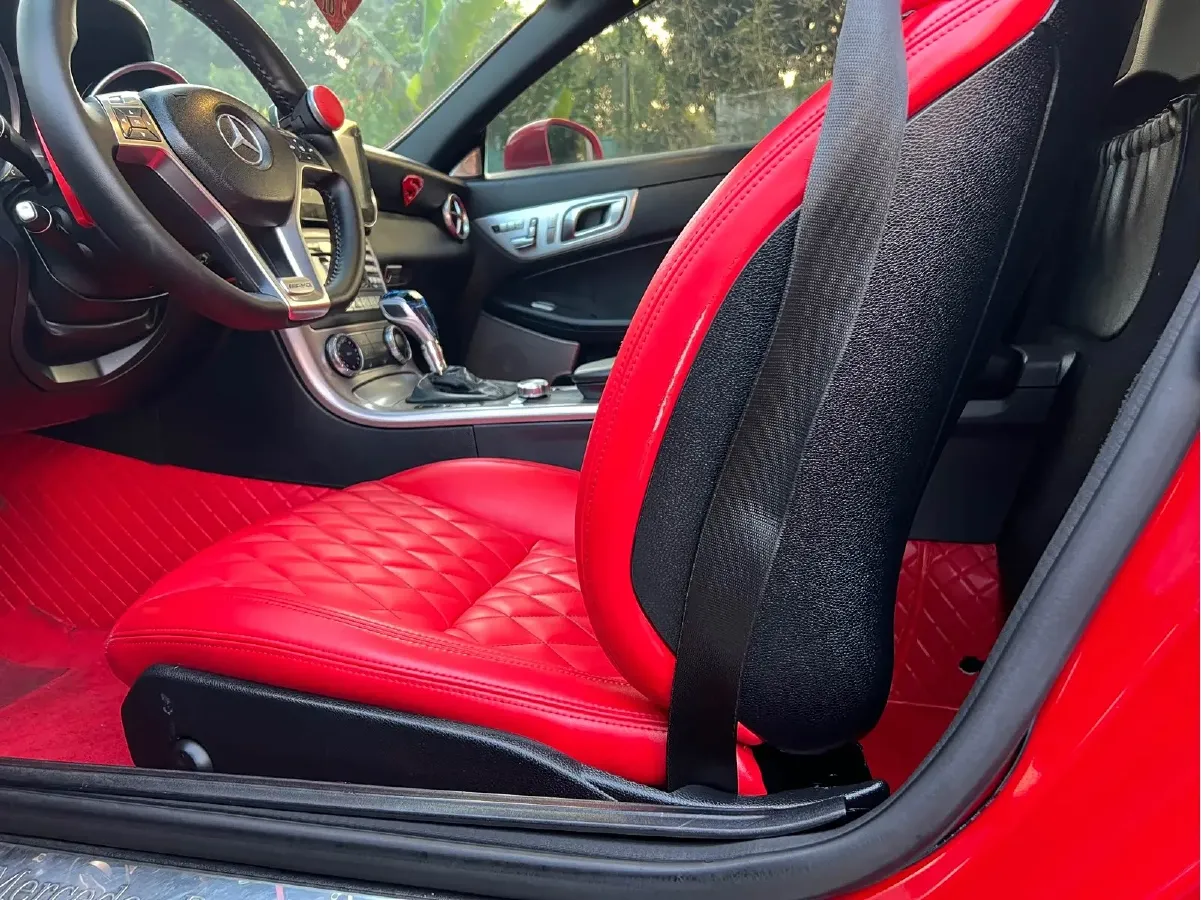 2011 Mercedes-Benz SLK Class 1.8T 184HP L4 7AT,autocango,china used car exporter,china ev exporter,chinese used car exporter,chinese used ev exporter