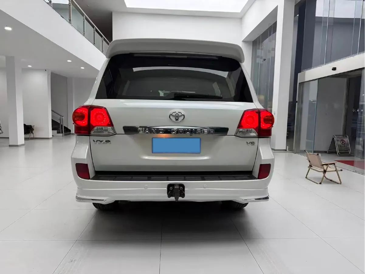 2013 Toyota FJ Cruiser 4.0L 272HP V6 5AT,autocango,china used car exporter,china ev exporter,chinese used car exporter,chinese used ev exporter