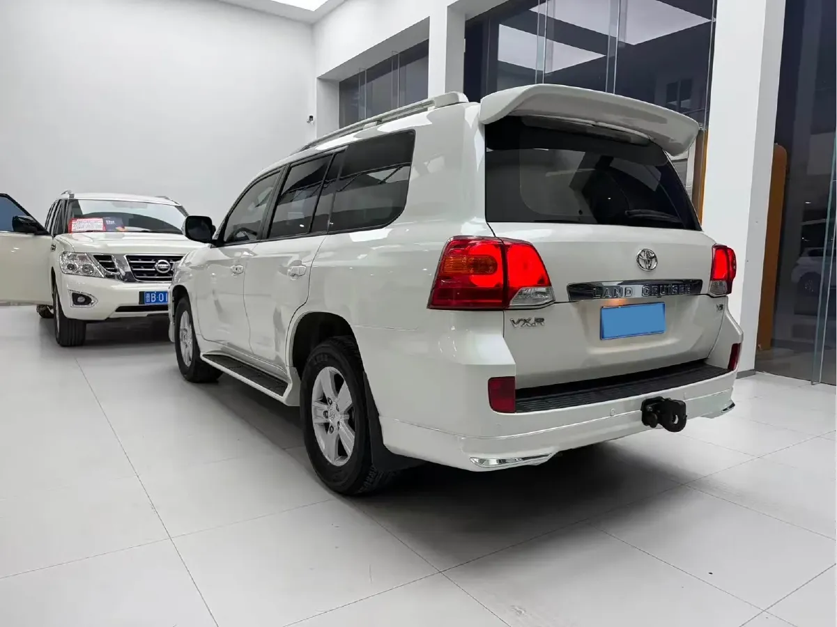 2013 Toyota FJ Cruiser 4.0L 272HP V6 5AT,autocango,china used car exporter,china ev exporter,chinese used car exporter,chinese used ev exporter