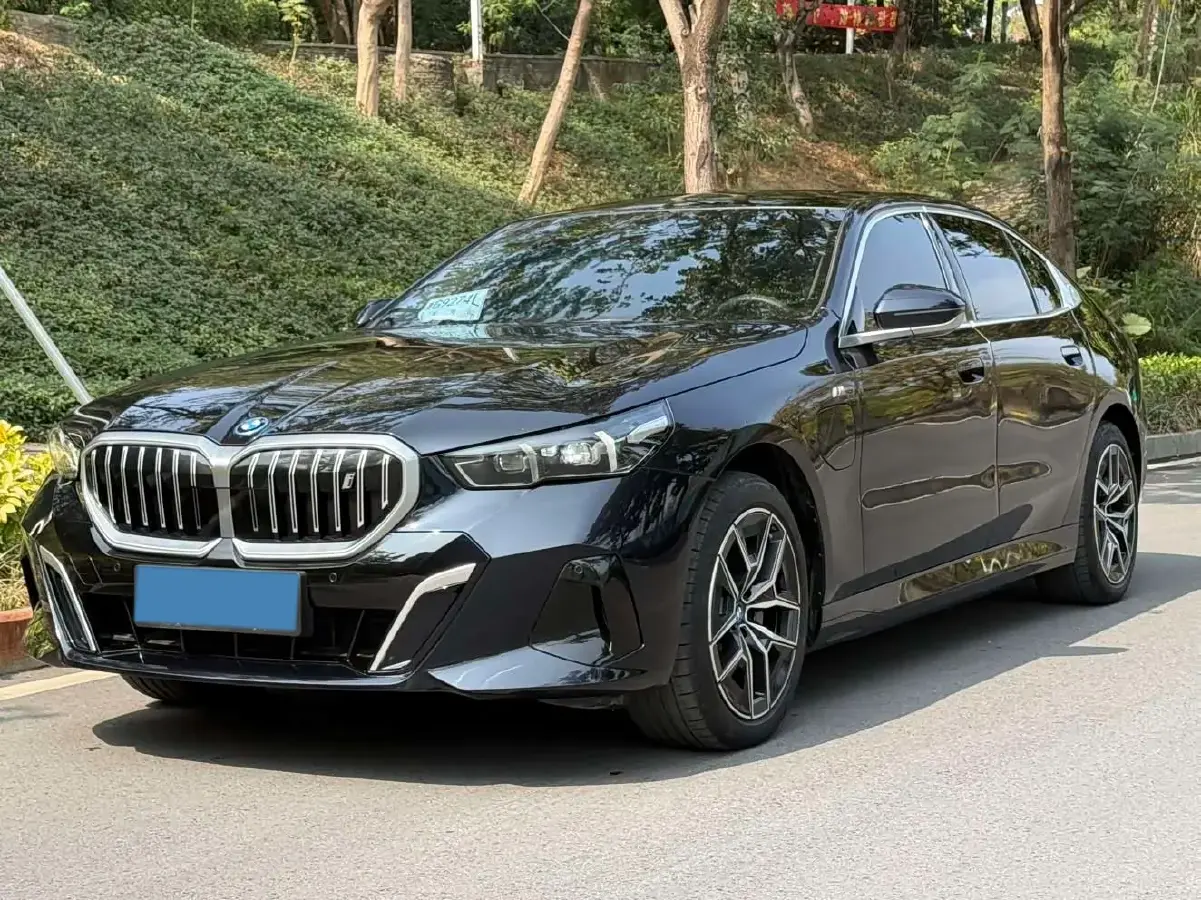 2024 BMW i5 BEV 79.05KWH