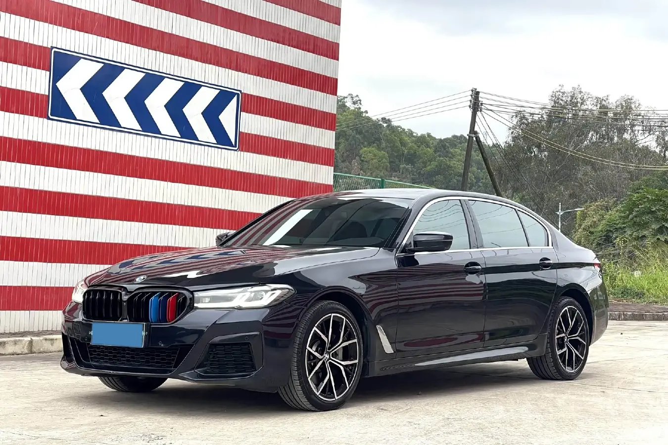 2022 BMW 5 Series 2.0T 252HP L4 8AT