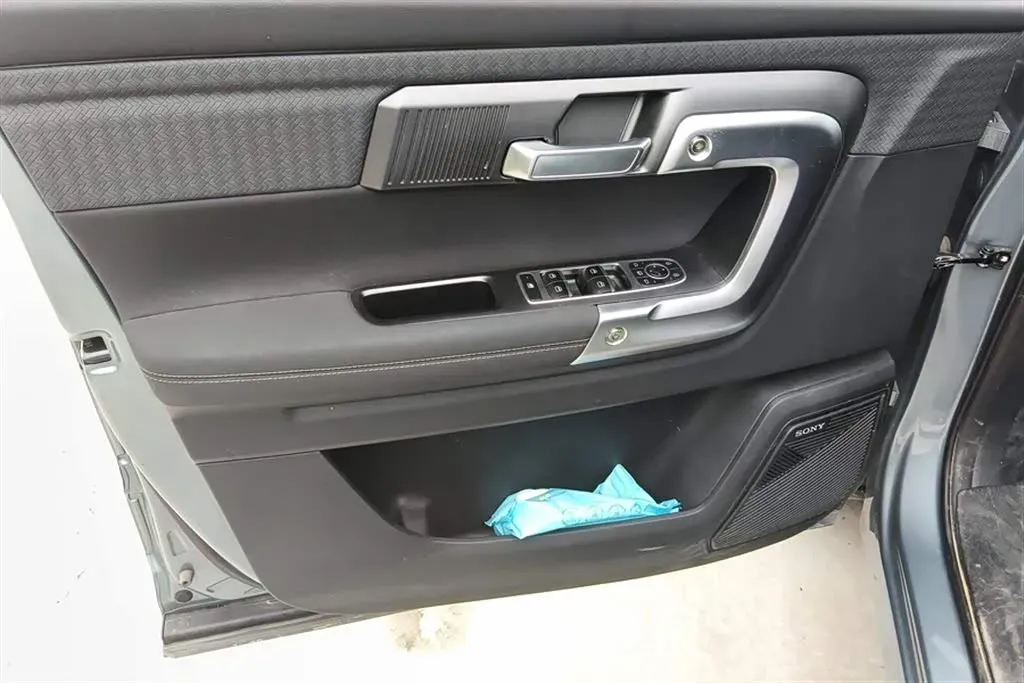 2023 Chery Exploration 06 1.6T 197HP L4 7DCT,autocango,china used car exporter,china ev exporter,chinese used car exporter,chinese used ev exporter