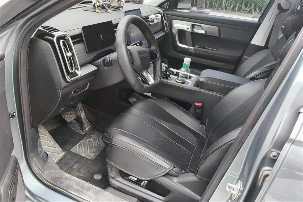 2023 Chery Exploration 06 1.6T 197HP L4 7DCT,autocango,china used car exporter,china ev exporter,chinese used car exporter,chinese used ev exporter