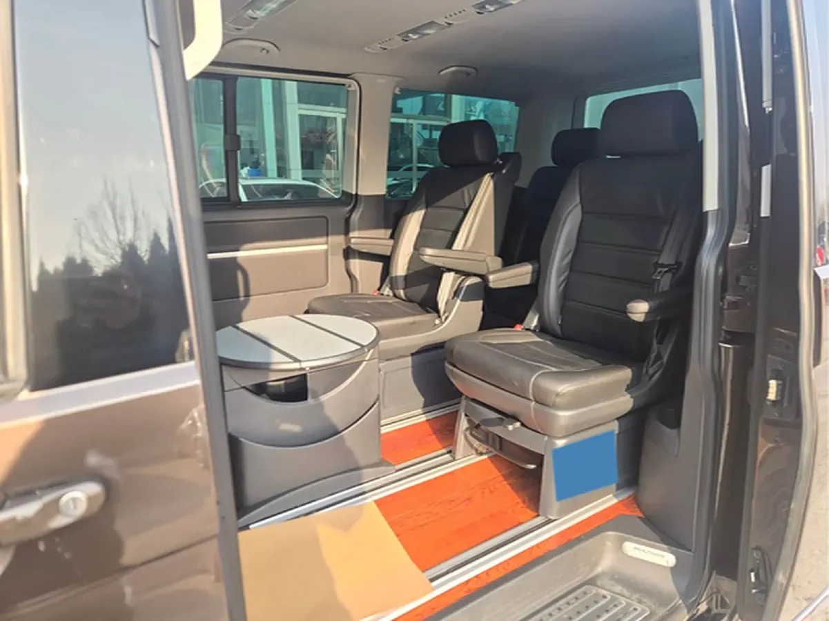 2016 Volkswagen Multivan 2.0T 204HP L4 7DCT,autocango,china used car exporter,china ev exporter,chinese used car exporter,chinese used ev exporter