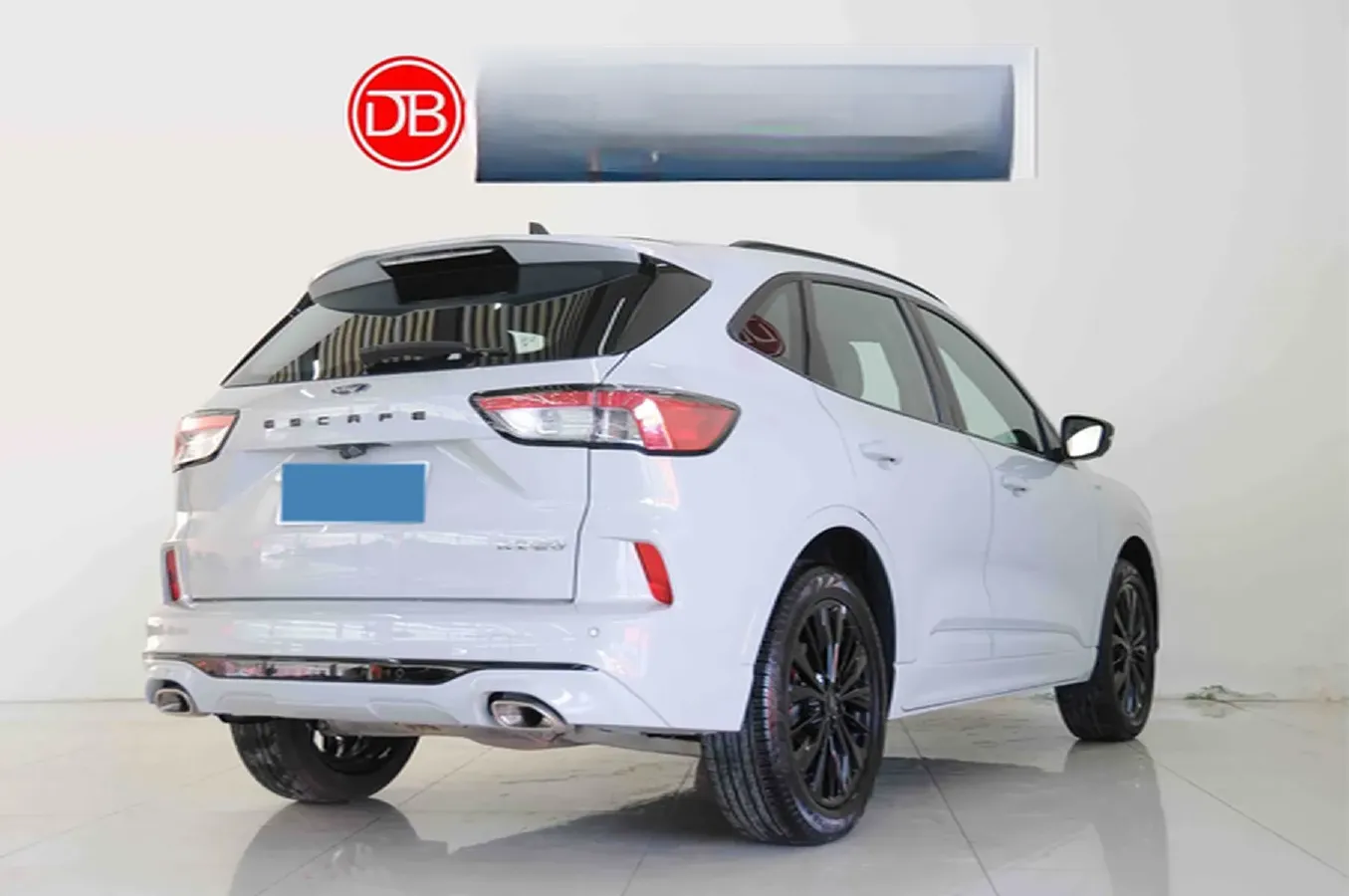 2024 Ford Escape 2.0T 248HP L4 8AT,autocango,china used car exporter,china ev exporter,chinese used car exporter,chinese used ev exporter