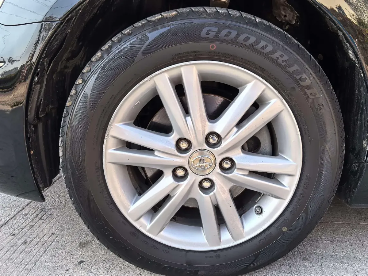 2006 Toyota Reiz 2.5L 197HP V6 6AT,autocango,china used car exporter,china ev exporter,chinese used car exporter,chinese used ev exporter