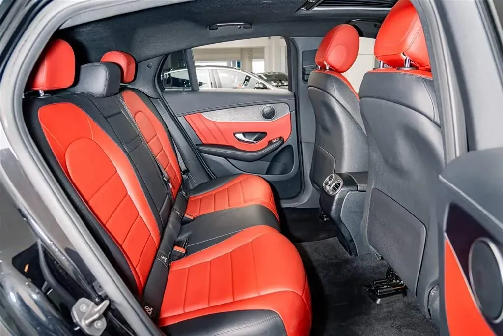 2021 Mercedes-Benz GLC Coupe 2.0T 258HP L4 9AT,autocango,china used car exporter,china ev exporter,chinese used car exporter,chinese used ev exporter