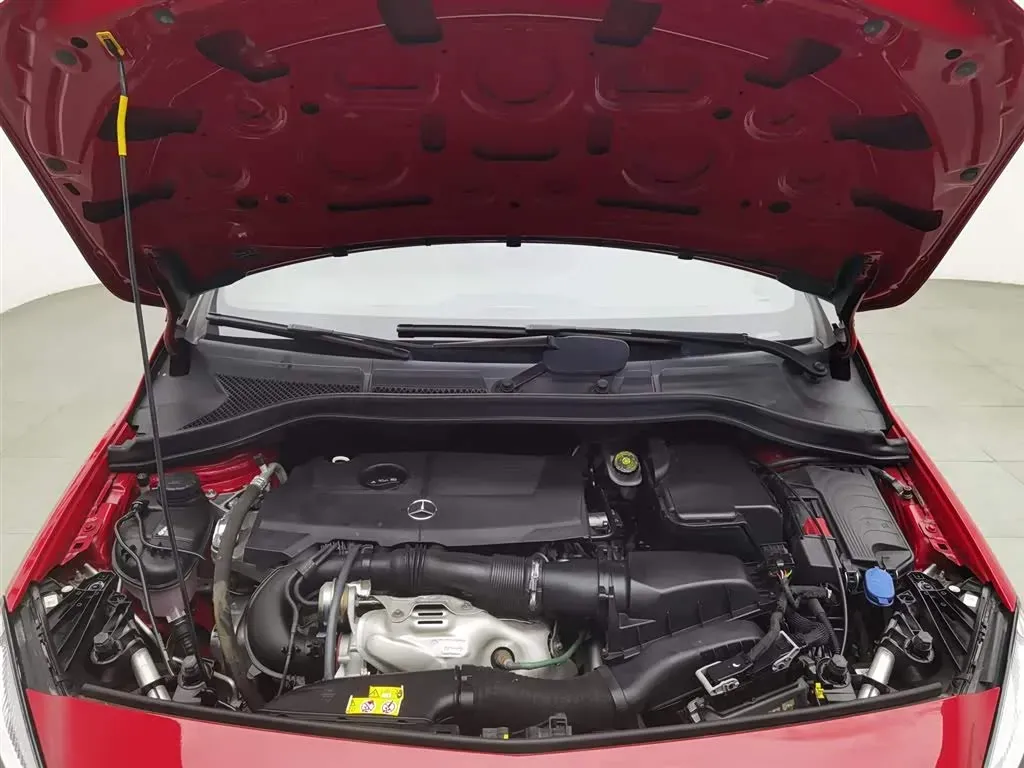 2015 Mercedes-Benz B Class 1.6T 156HP L4 7DCT,autocango,china used car exporter,china ev exporter,chinese used car exporter,chinese used ev exporter