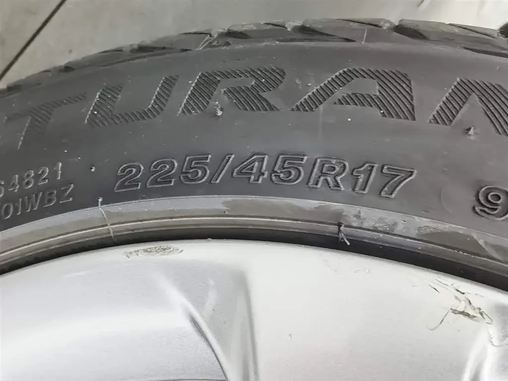 2015 Mercedes-Benz B Class 1.6T 156HP L4 7DCT,autocango,china used car exporter,china ev exporter,chinese used car exporter,chinese used ev exporter