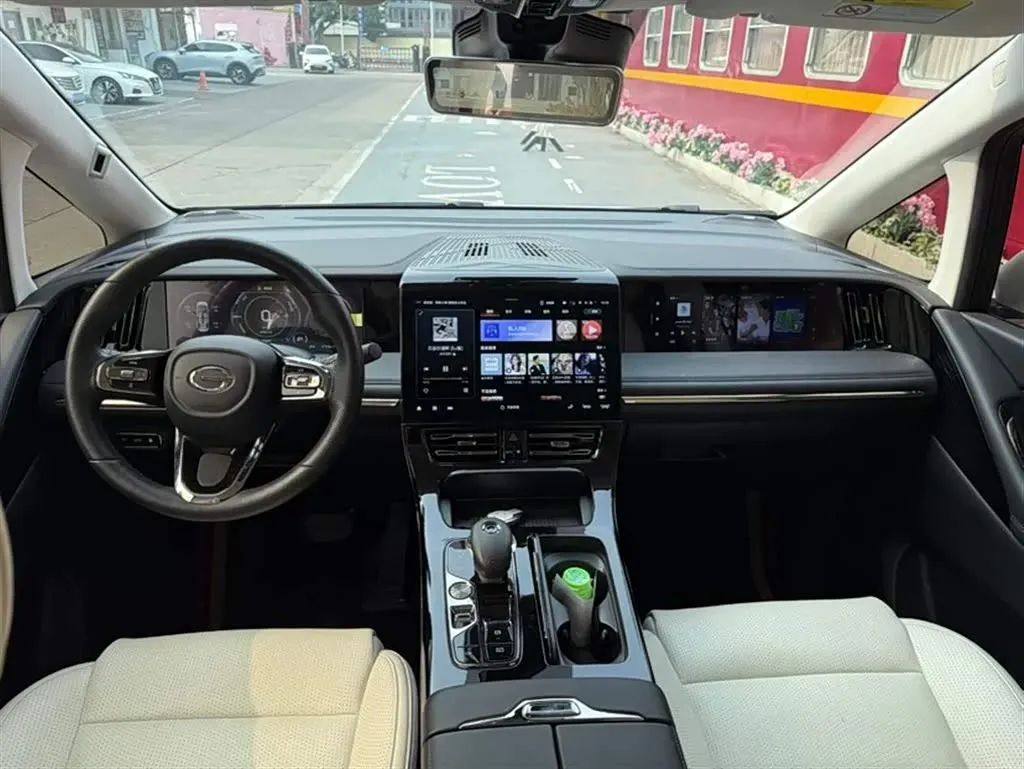 2023 GAC Trumpchi E9 2.0T 190HP L4 2DHT PHEV 25.57KWH,autocango,china used car exporter,china ev exporter,chinese used car exporter,chinese used ev exporter