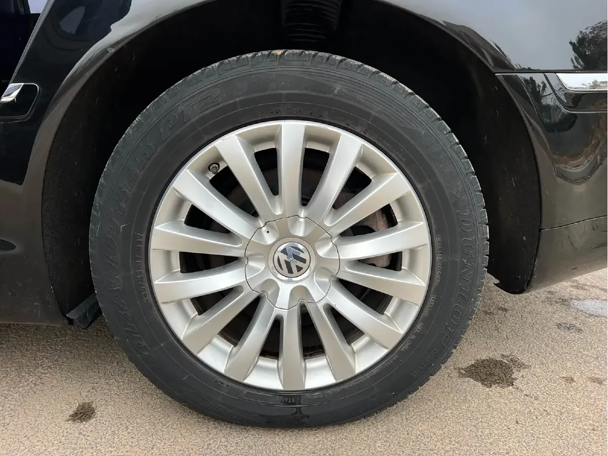 2014 Volkswagen Pheaton 3.0L 250HP V6 6AT,autocango,china used car exporter,china ev exporter,chinese used car exporter,chinese used ev exporter