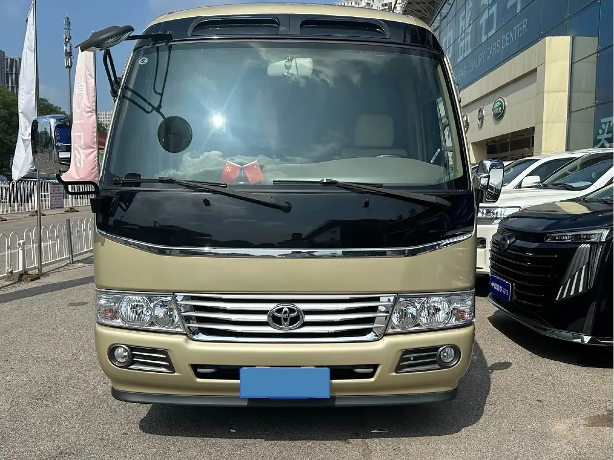 2019 Toyota Coaster 4.0L 205HP V6 5MT,autocango,china used car exporter,china ev exporter,chinese used car exporter,chinese used ev exporter