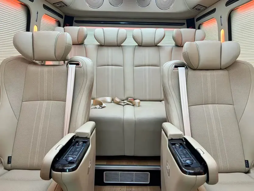 2019 Toyota Coaster 4.0L 205HP V6 5MT,autocango,china used car exporter,china ev exporter,chinese used car exporter,chinese used ev exporter