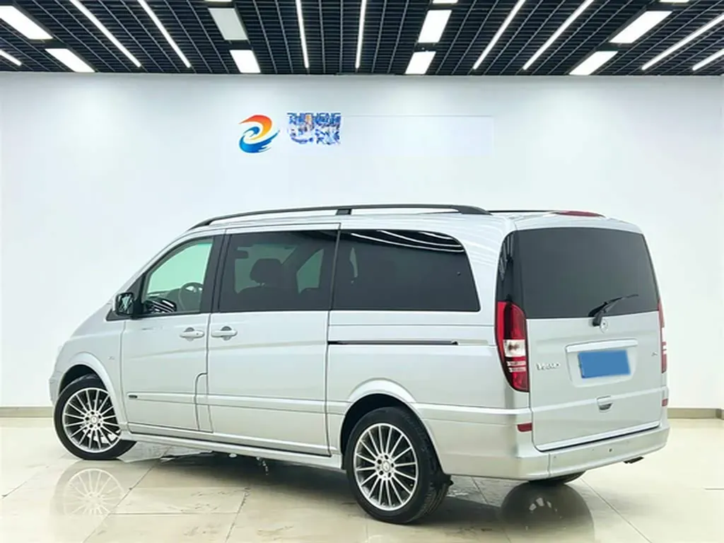 2011 Mercedes-Benz Viano 3.5L 258HP V6 5AT,autocango,china used car exporter,china ev exporter,chinese used car exporter,chinese used ev exporter
