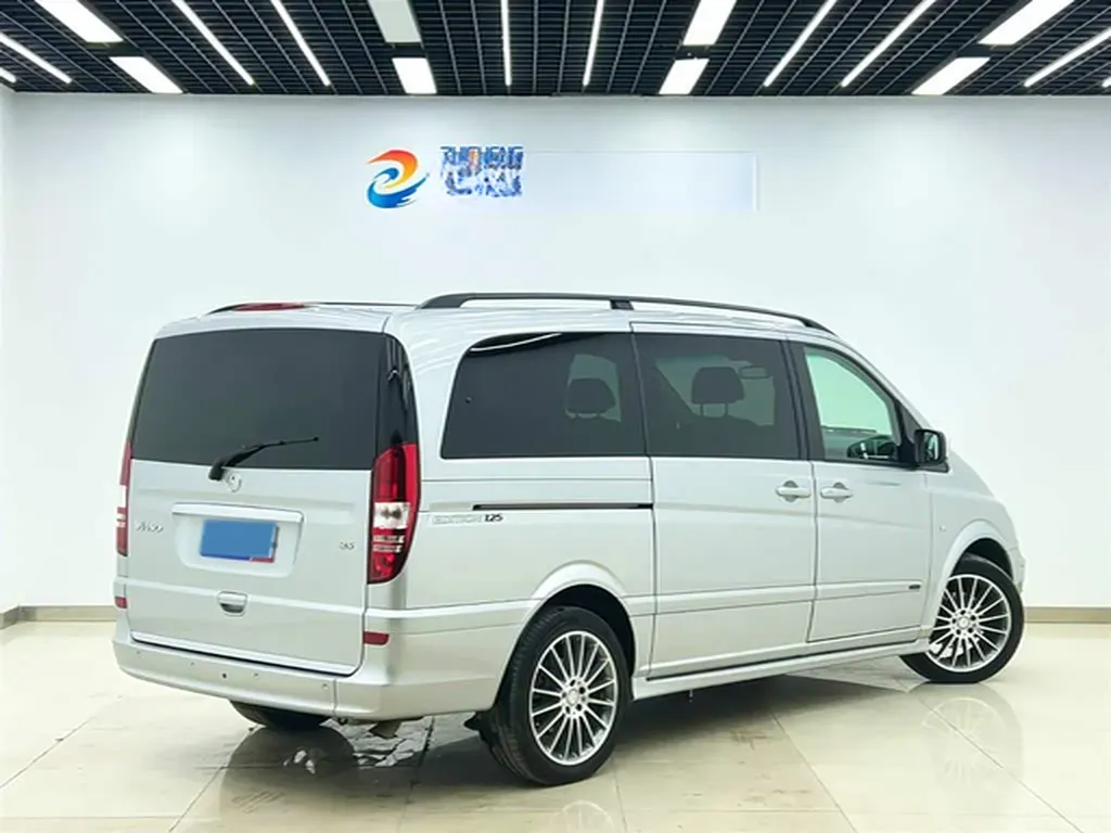 2011 Mercedes-Benz Viano 3.5L 258HP V6 5AT,autocango,china used car exporter,china ev exporter,chinese used car exporter,chinese used ev exporter