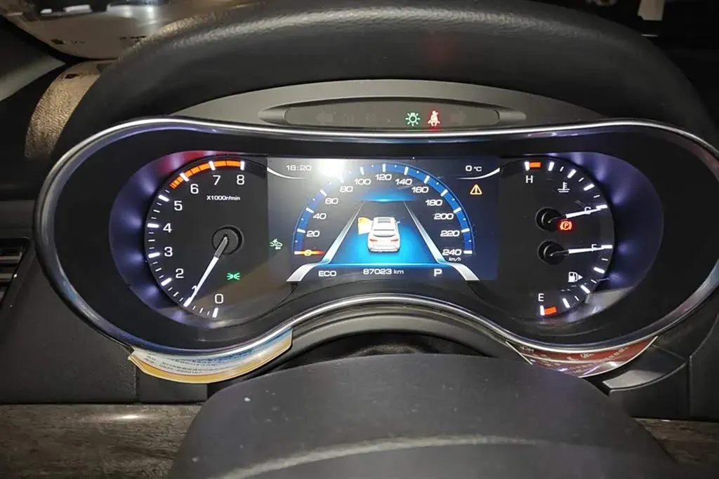 2017 Haval H8 2.0T 252HP L4 8AT,autocango,china used car exporter,china ev exporter,chinese used car exporter,chinese used ev exporter