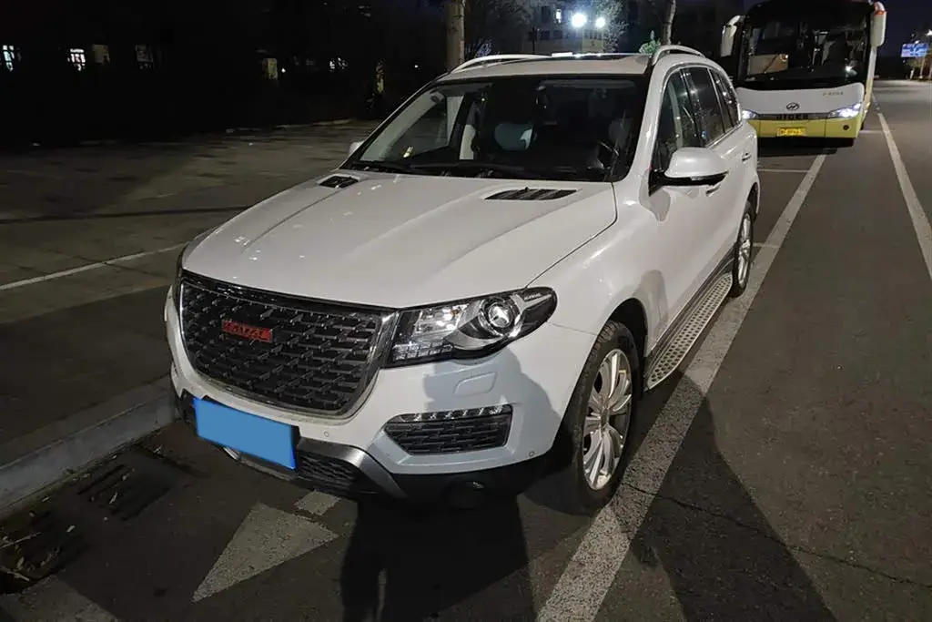 2017 Haval H8 2.0T 252HP L4 8AT