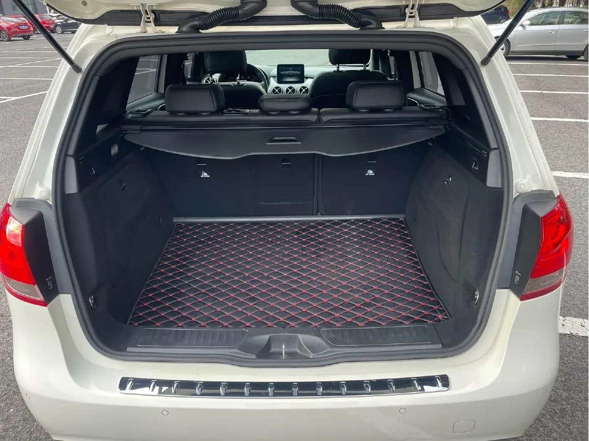 2017 Mercedes-Benz B Class 1.6T 156HP L4 7DCT,autocango,china used car exporter,china ev exporter,chinese used car exporter,chinese used ev exporter