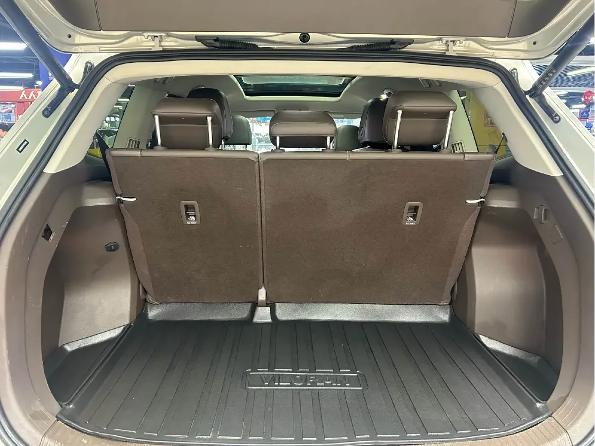 2024 Volkswagen Viloran 2.0T 186HP L4 7DCT,autocango,china used car exporter,china ev exporter,chinese used car exporter,chinese used ev exporter