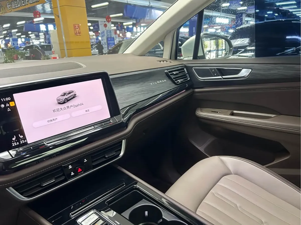 2024 Volkswagen Viloran 2.0T 186HP L4 7DCT,autocango,china used car exporter,china ev exporter,chinese used car exporter,chinese used ev exporter