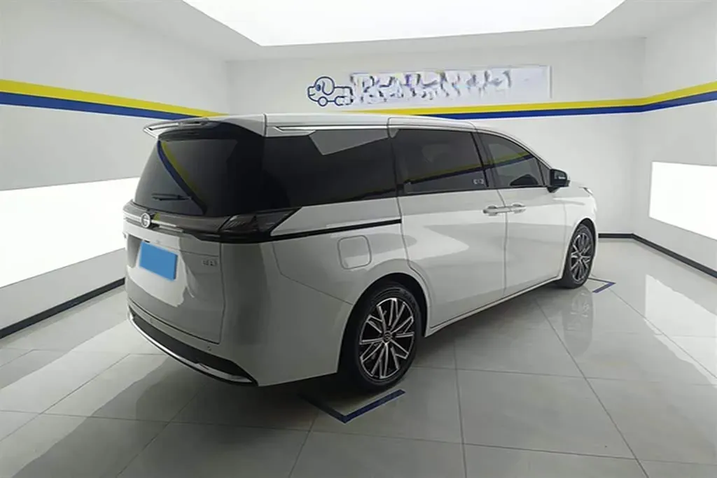 2024 GAC Trumpchi E8 2.0L 140HP L4 2DHT Hybrid,autocango,china used car exporter,china ev exporter,chinese used car exporter,chinese used ev exporter