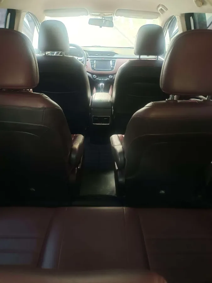 2017 ChangAn Linmax 1.6L 125HP L4 5MT,autocango,china used car exporter,china ev exporter,chinese used car exporter,chinese used ev exporter