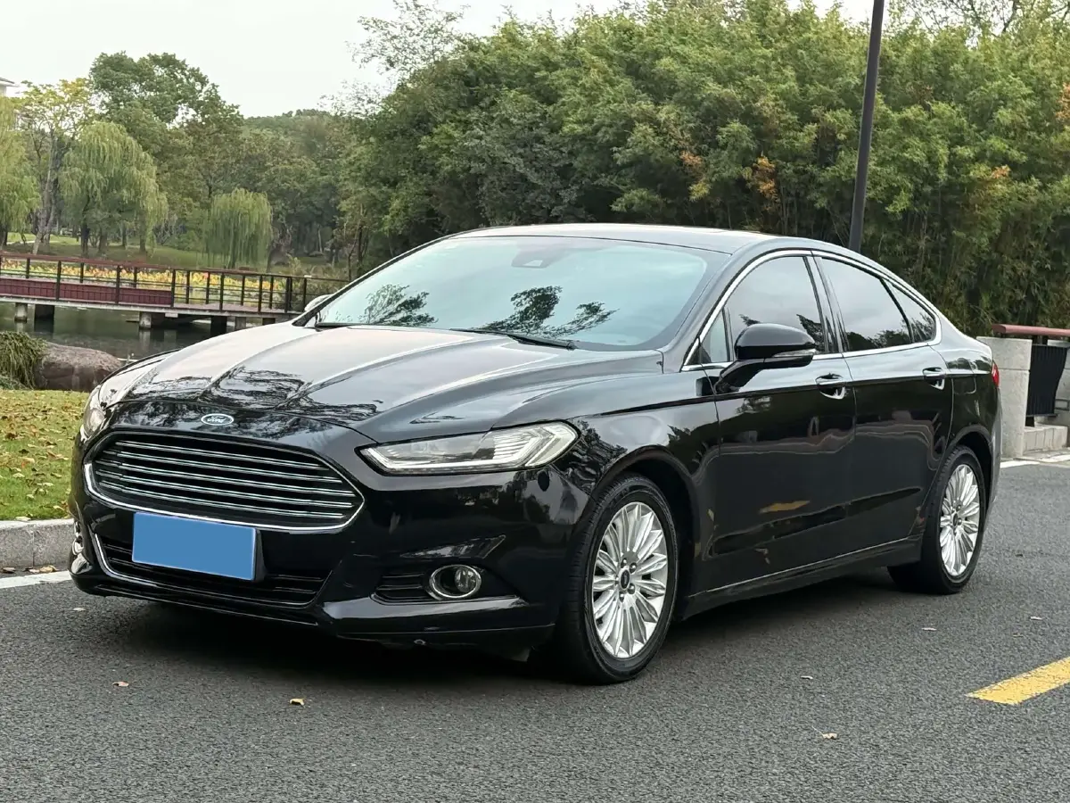2013 Ford Mondeo 2.0T 203HP L4 6AT