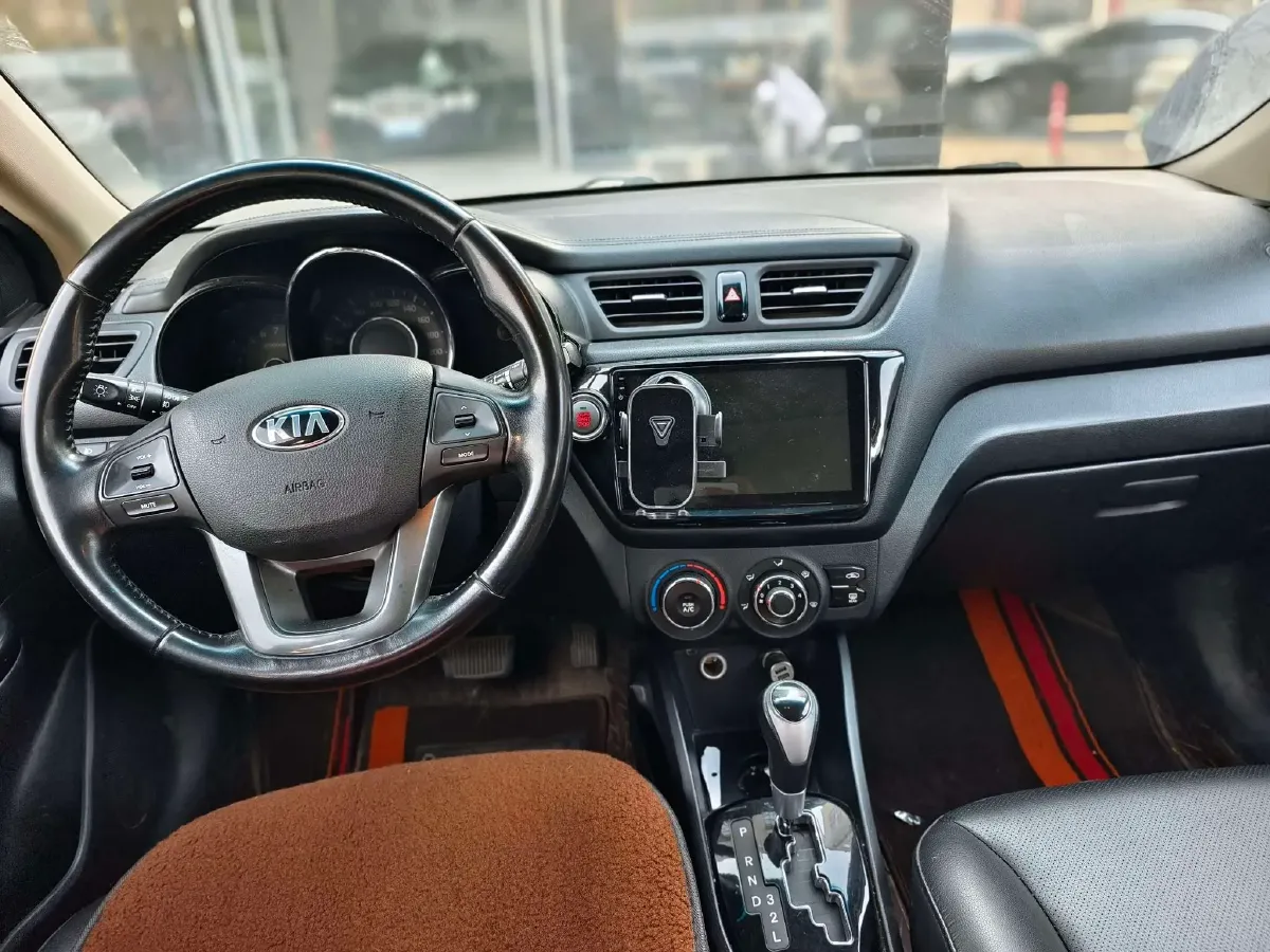 2015 Kia K2 1.6L 123HP L4 4AT,autocango,china used car exporter,china ev exporter,chinese used car exporter,chinese used ev exporter