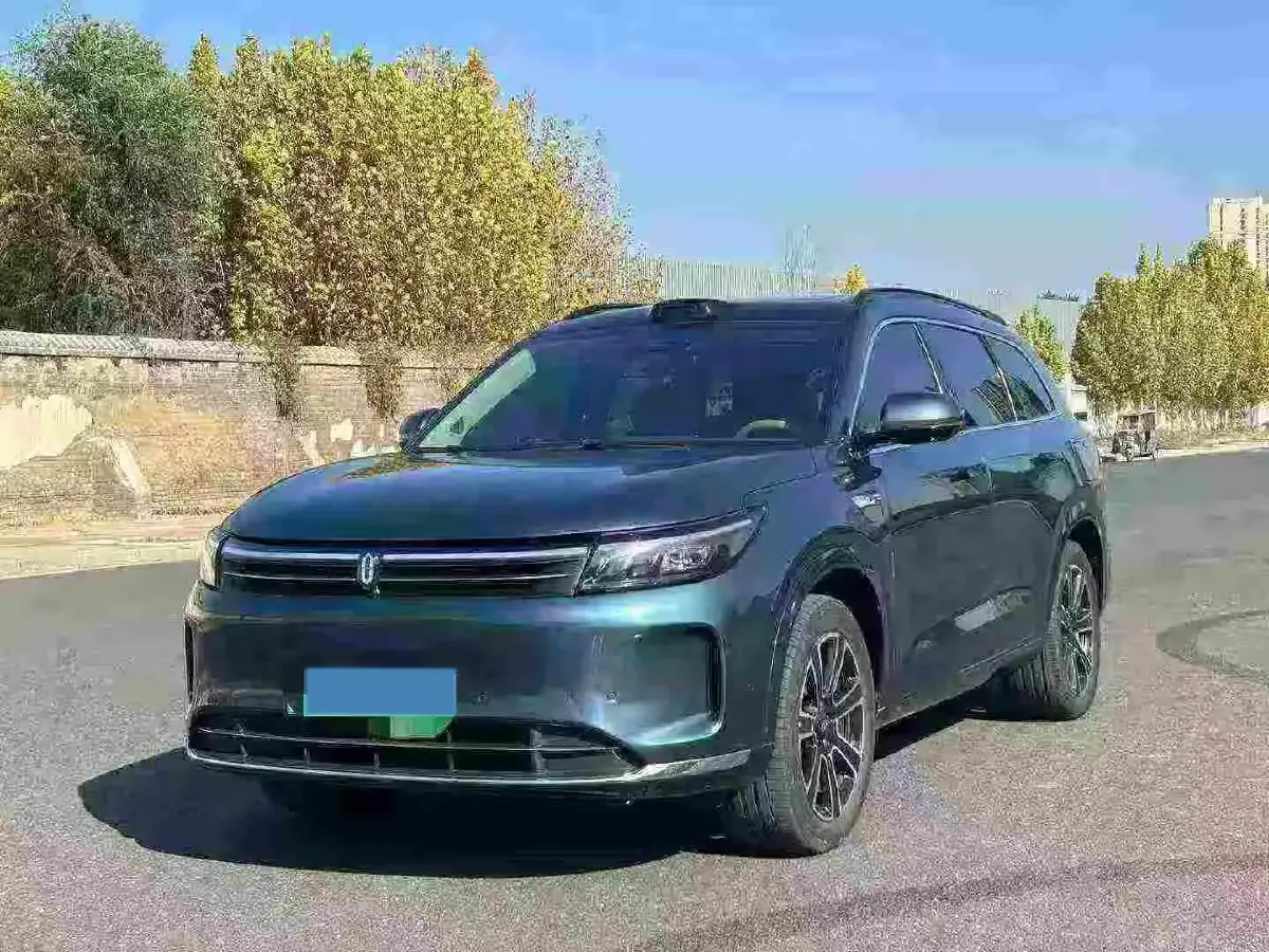 2024 AITO AITO M7 1.5T 152HP L4 REEV 42KWH