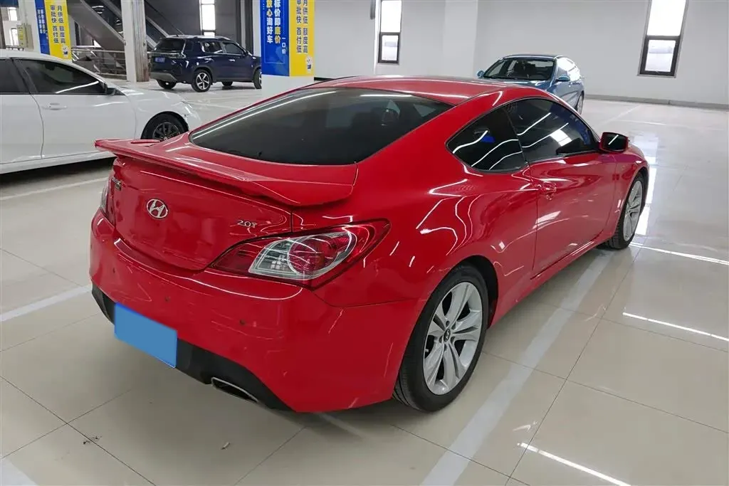 2009 Hyundai Rohens-Coupe 2.0T 210HP L4 5AT,autocango,china used car exporter,china ev exporter,chinese used car exporter,chinese used ev exporter