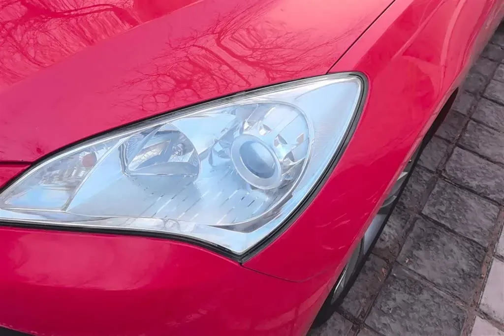 2009 Hyundai Rohens-Coupe 2.0T 210HP L4 5AT,autocango,china used car exporter,china ev exporter,chinese used car exporter,chinese used ev exporter