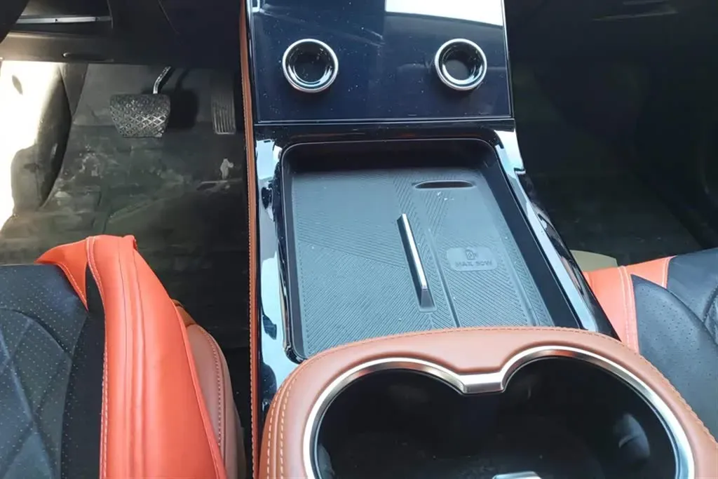 2024 Jetour ShanHai L7 1.5T 156HP L4 2DHT PHEV 19.43KWH,autocango,china used car exporter,china ev exporter,chinese used car exporter,chinese used ev exporter