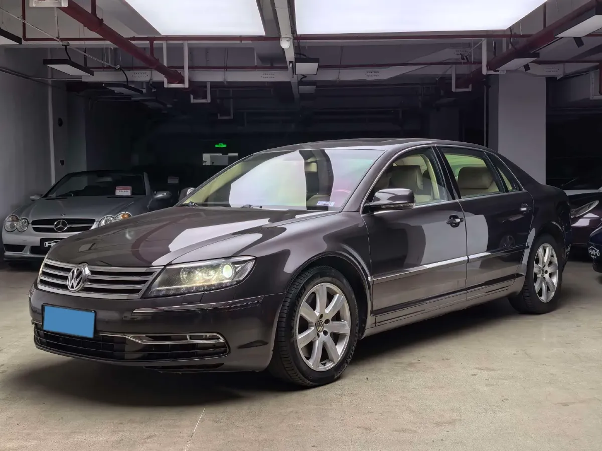 2012 Volkswagen Pheaton 3.0L 250HP V6 6AT,autocango,china used car exporter,china ev exporter,chinese used car exporter,chinese used ev exporter