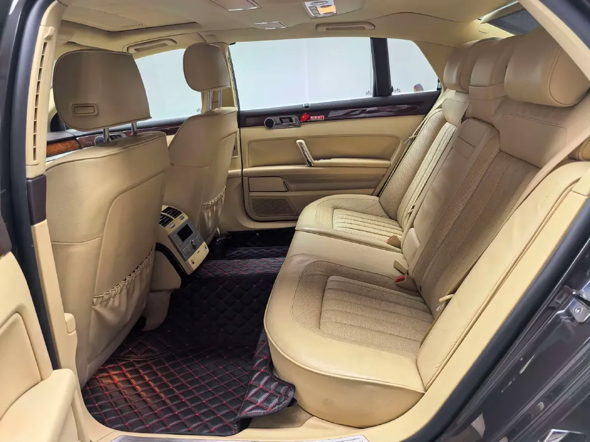 2012 Volkswagen Pheaton 3.0L 250HP V6 6AT,autocango,china used car exporter,china ev exporter,chinese used car exporter,chinese used ev exporter