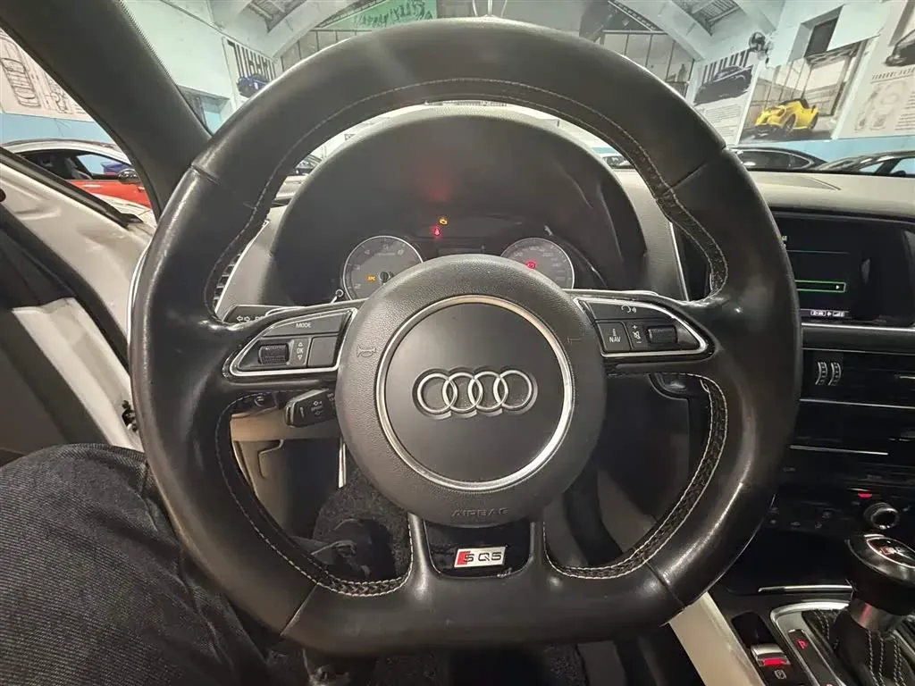 2017 Audi SQ5 3.0T 354HP V6 8AT,autocango,china used car exporter,china ev exporter,chinese used car exporter,chinese used ev exporter