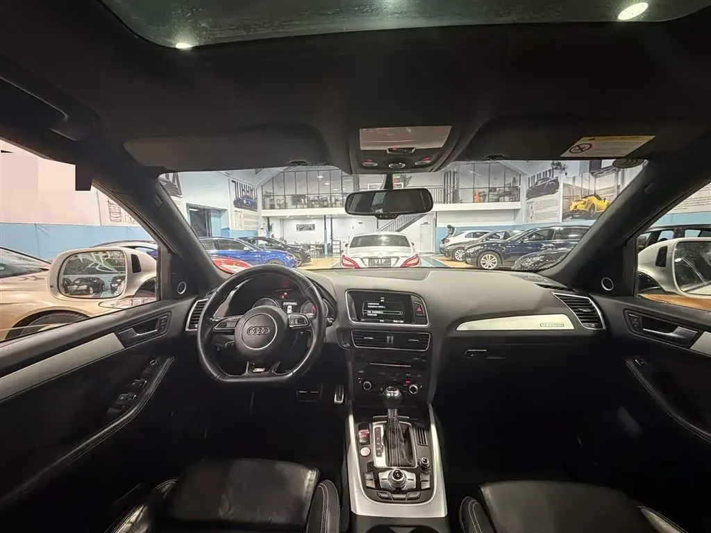 2017 Audi SQ5 3.0T 354HP V6 8AT,autocango,china used car exporter,china ev exporter,chinese used car exporter,chinese used ev exporter