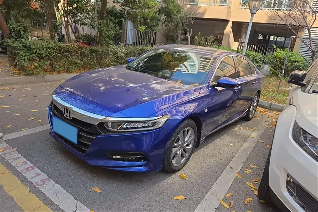 2018 Honda Accord 1.5T 177HP L4 CVT