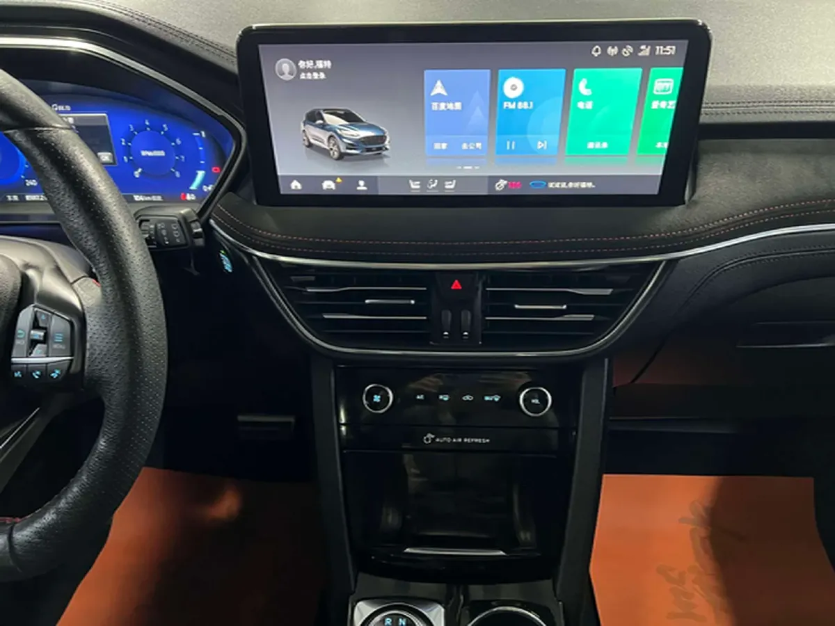 2020 Ford Escape 2.0T 248HP L4 8AT,autocango,china used car exporter,china ev exporter,chinese used car exporter,chinese used ev exporter