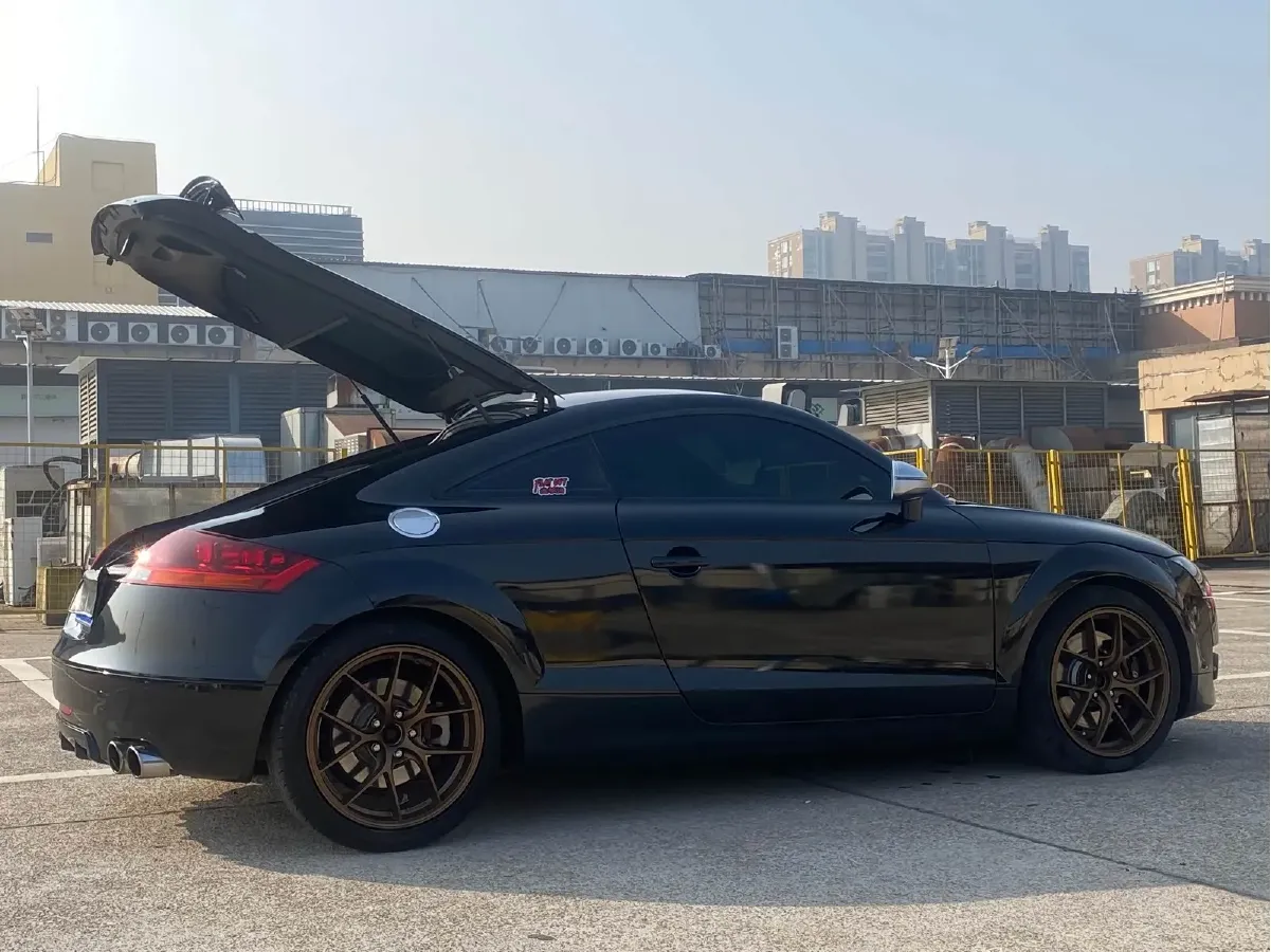 2008 Audi TT 3.2L 250HP V6 6DCT,autocango,china used car exporter,china ev exporter,chinese used car exporter,chinese used ev exporter