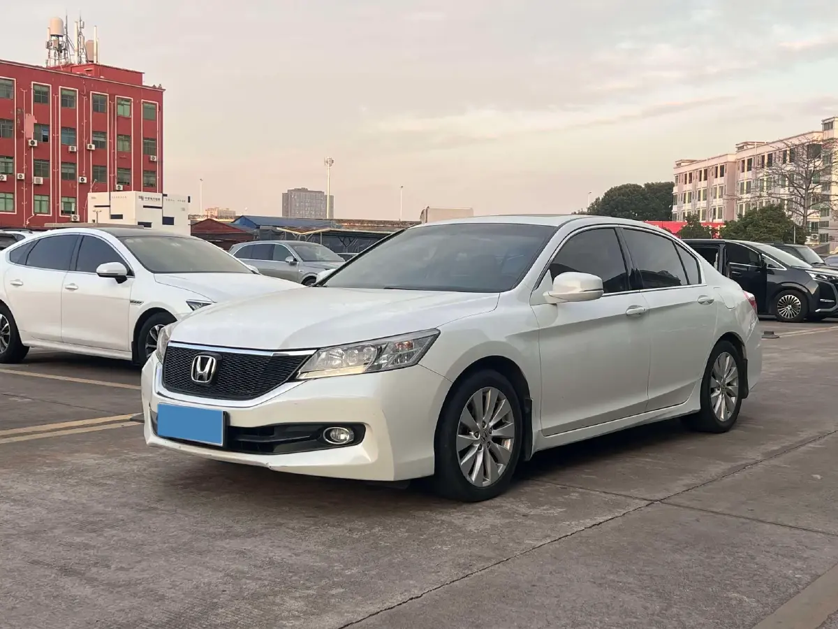 2016 Honda Accord 2.4L 186HP L4 CVT