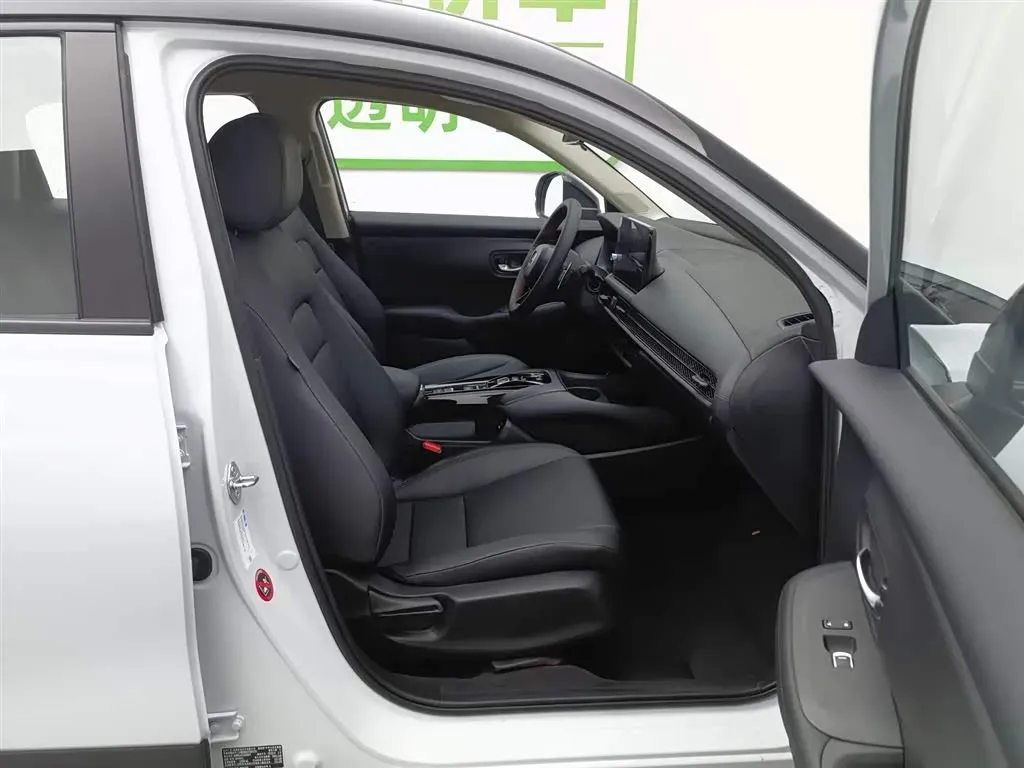 2023 Honda HR-V 2.0L 143HP L4 E-CVT Hybrid,autocango,china used car exporter,china ev exporter,chinese used car exporter,chinese used ev exporter