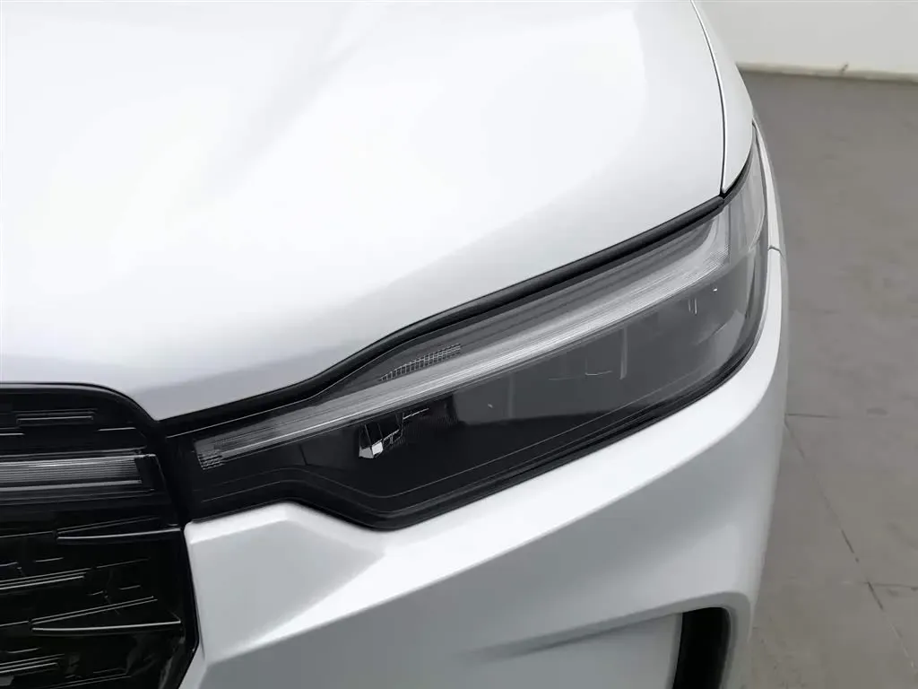 2023 Honda HR-V 2.0L 143HP L4 E-CVT Hybrid,autocango,china used car exporter,china ev exporter,chinese used car exporter,chinese used ev exporter