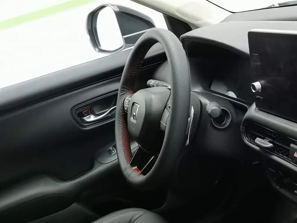 2023 Honda HR-V 2.0L 143HP L4 E-CVT Hybrid,autocango,china used car exporter,china ev exporter,chinese used car exporter,chinese used ev exporter