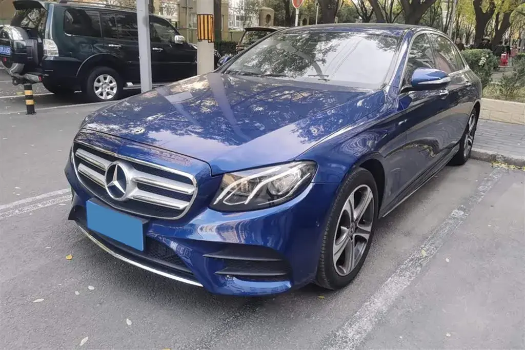 2016 Mercedes-Benz E Class 2.0T 184HP L4 9AT
