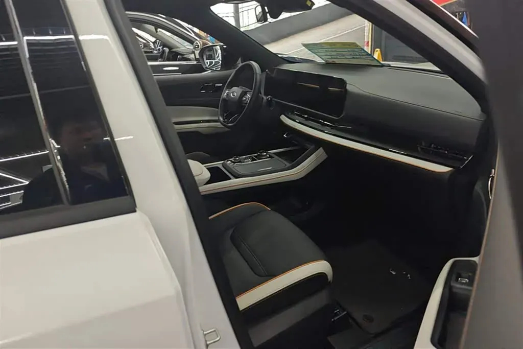 2023 Ford Equator Sport 1.5T 170HP L4 7DCT,autocango,china used car exporter,china ev exporter,chinese used car exporter,chinese used ev exporter