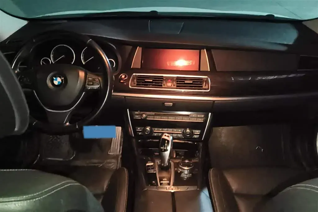 2014 BMW 5 Series GT 2.0T 245HP L4 8AT,autocango,china used car exporter,china ev exporter,chinese used car exporter,chinese used ev exporter