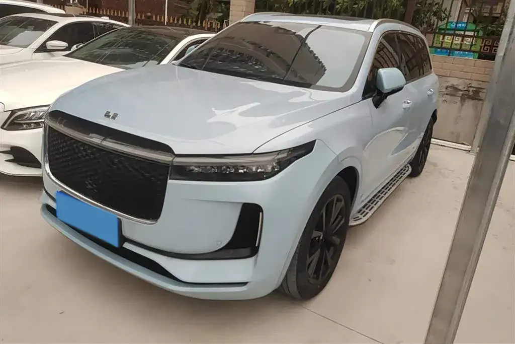 2020 Li ONE Range Extended 131HP REEV 40.5KWH