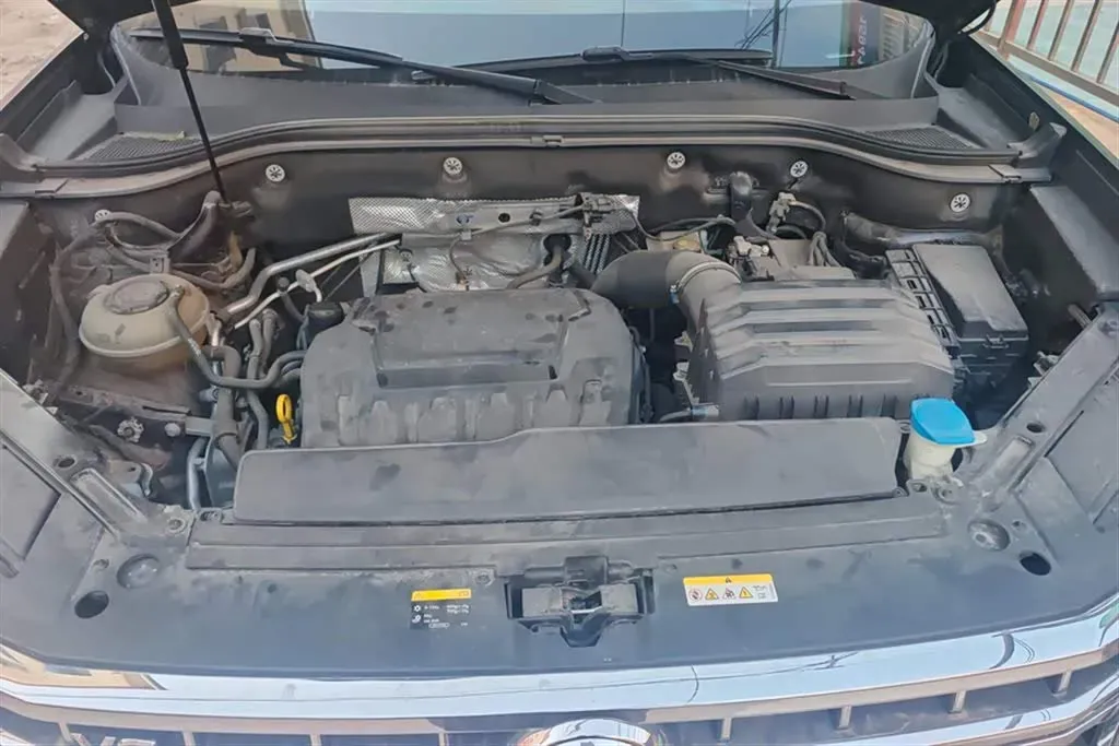 2022 Volkswagen Teramont 2.0T 220HP L4 7DCT,autocango,china used car exporter,china ev exporter,chinese used car exporter,chinese used ev exporter