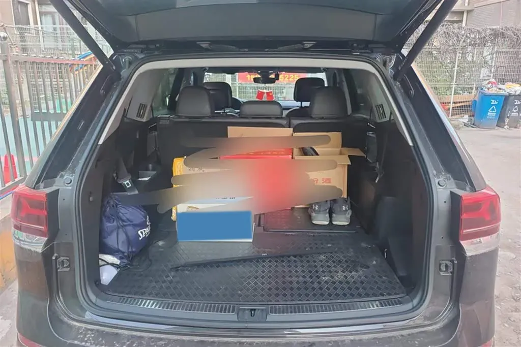 2022 Volkswagen Teramont 2.0T 220HP L4 7DCT,autocango,china used car exporter,china ev exporter,chinese used car exporter,chinese used ev exporter